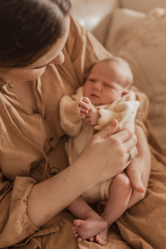 How to prepare for a newborn shoot? By Ashlee Zugno - Ash and Co Photography
