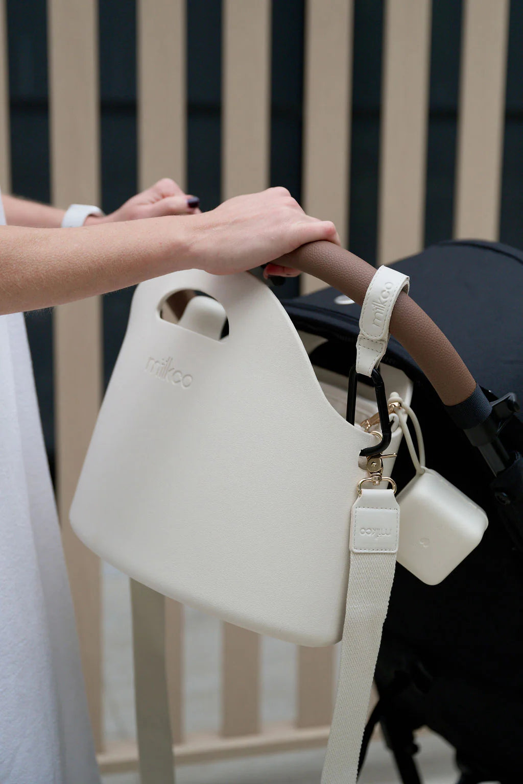 Milkco - Travel Hooks