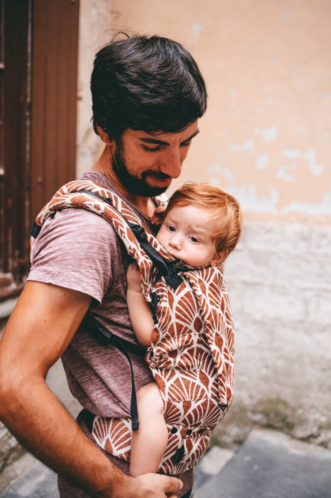 Neko Slings - Switch Baby Carrier - Mocha (Linen)