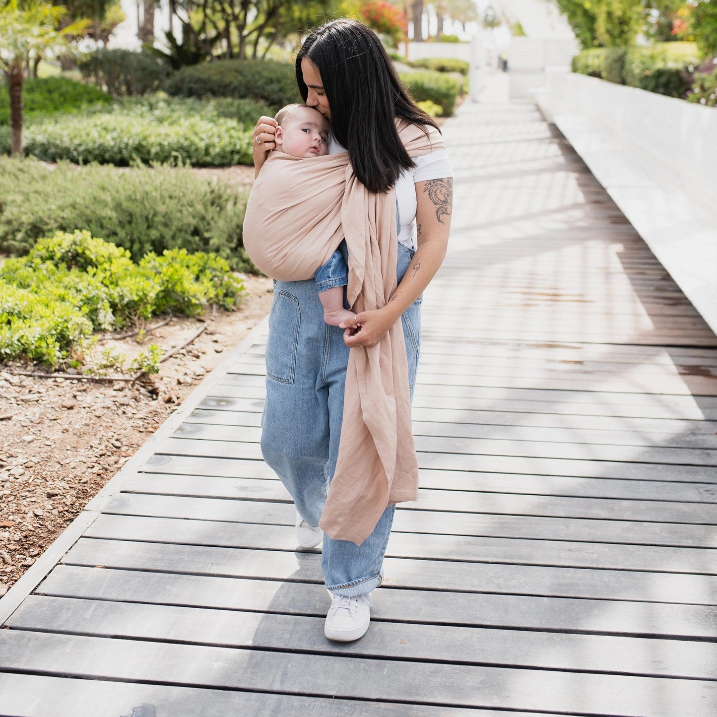 Boba Linen Ring Sling in Peony Pink