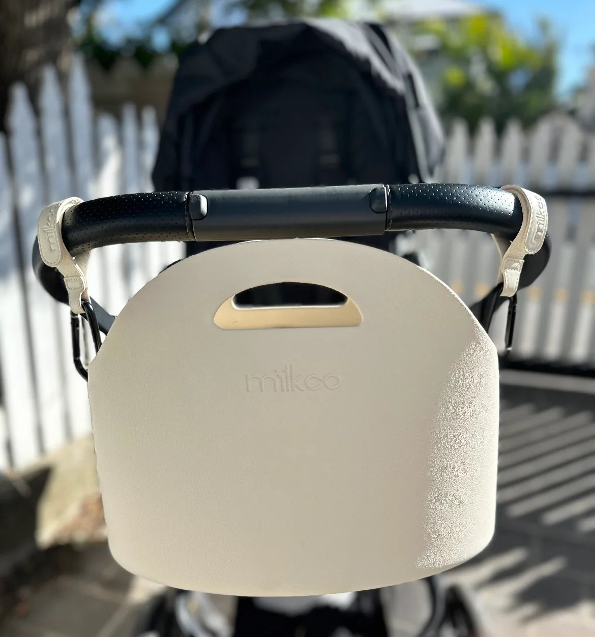 Milkco - Travel Hooks