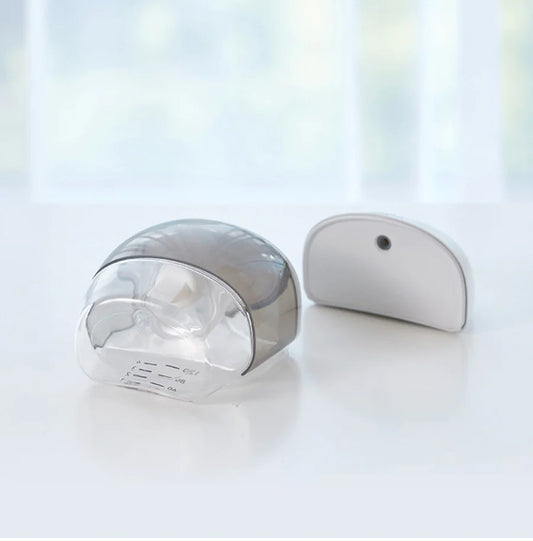 Spectra wearable pump collection cup
