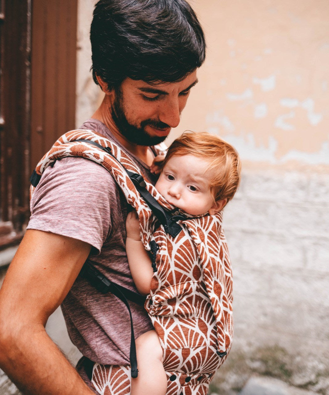 Neko Slings - Switch Baby Carrier - Mocha (Linen)