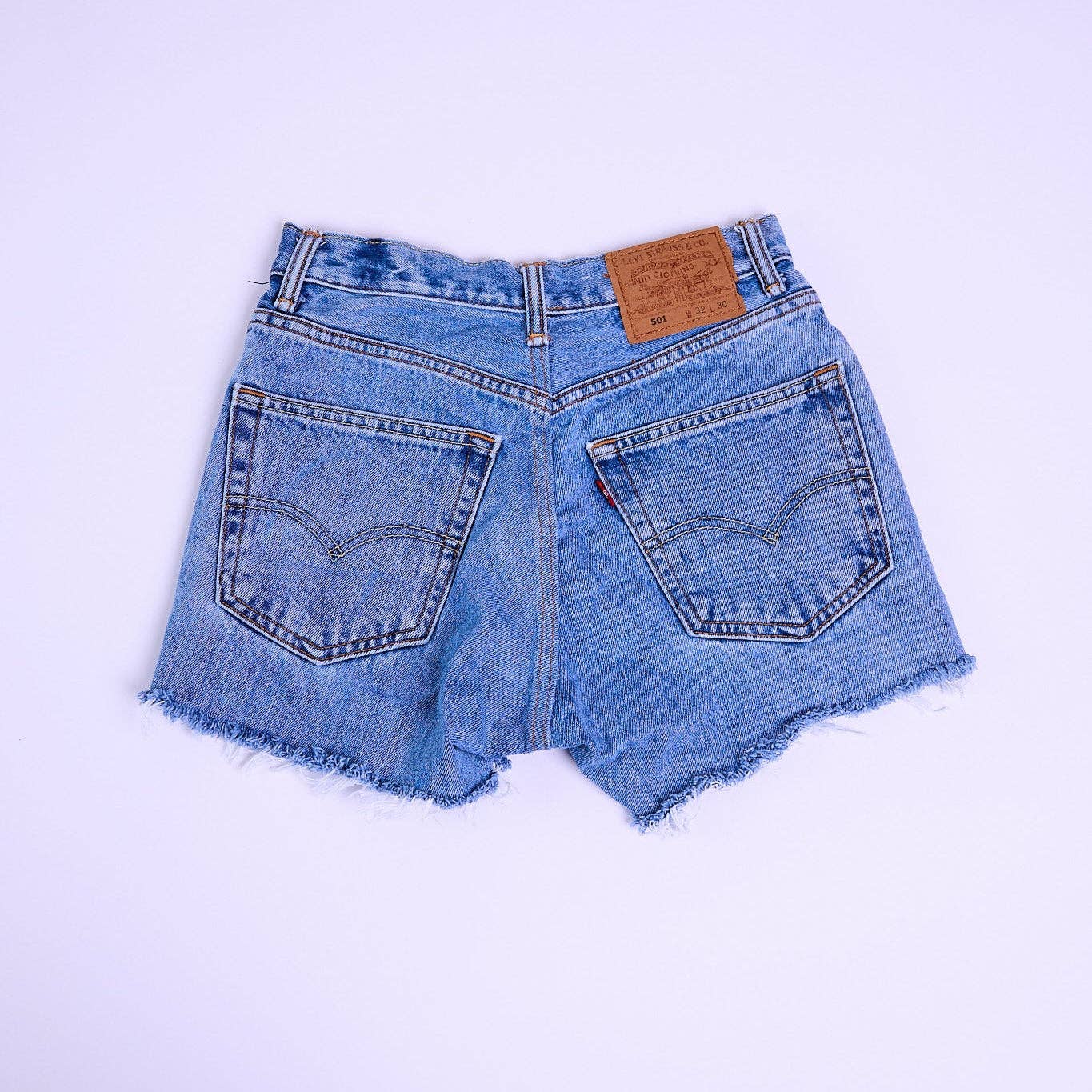 Vintage Levi’s Daisy Cut – Reworked Denim Shorts