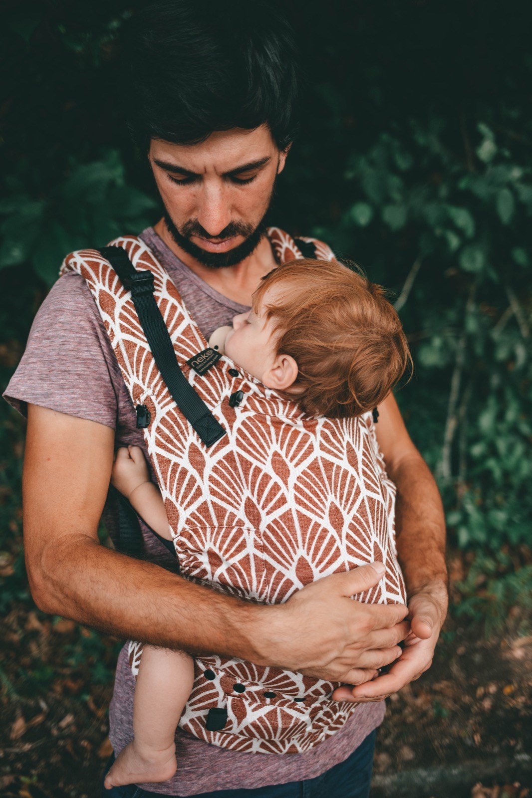 Neko Slings - Switch Baby Carrier - Mocha (Linen)