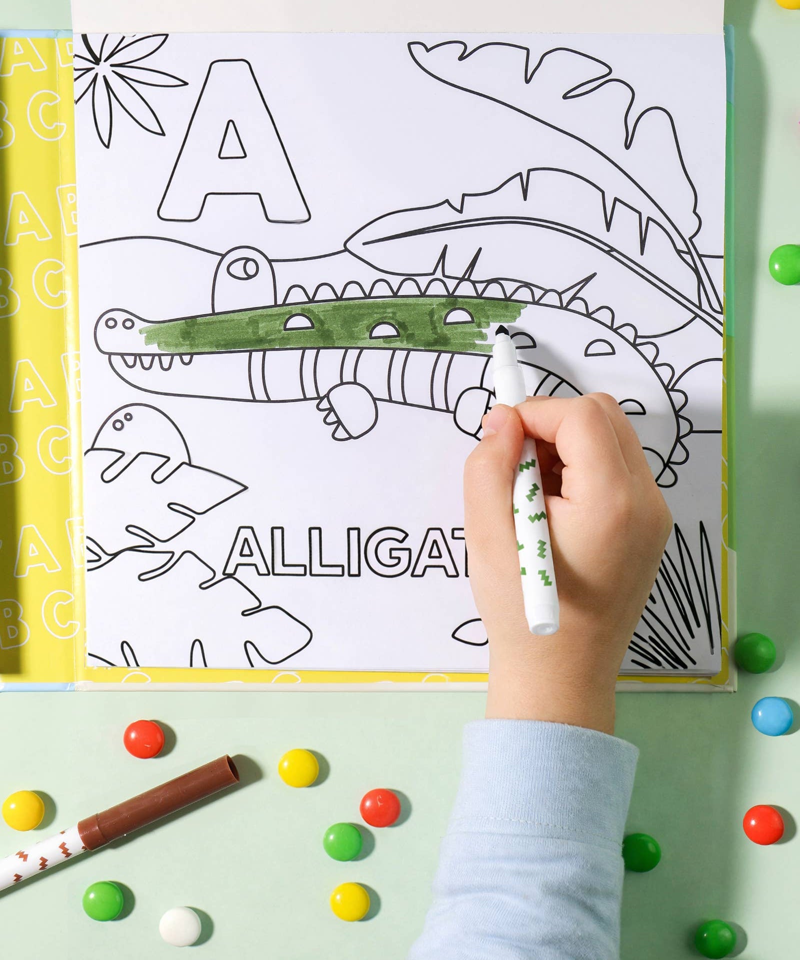 Alphabet Safari Colouring Kit - J.O.S