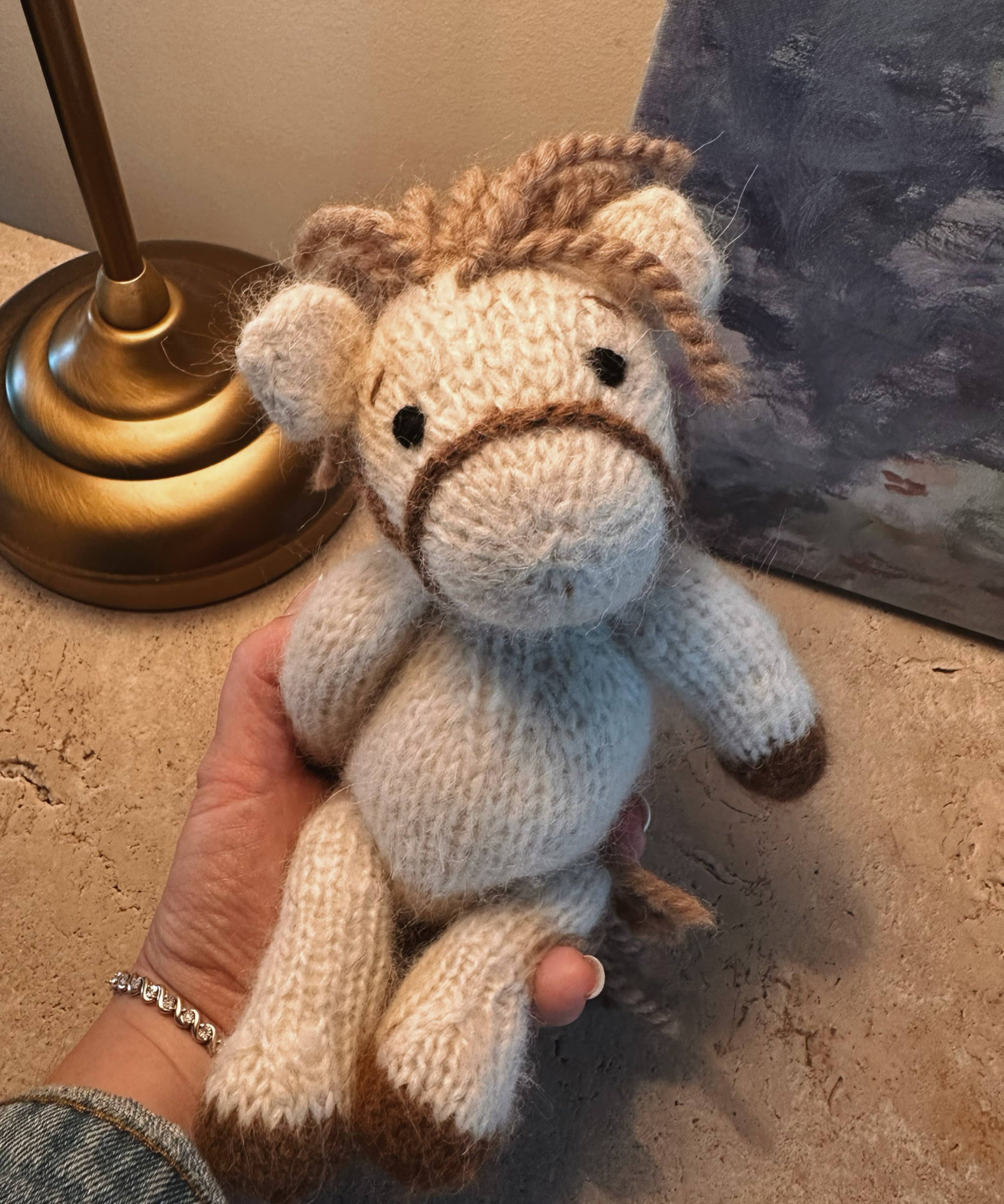 Studley Heirloom Horse // Cream