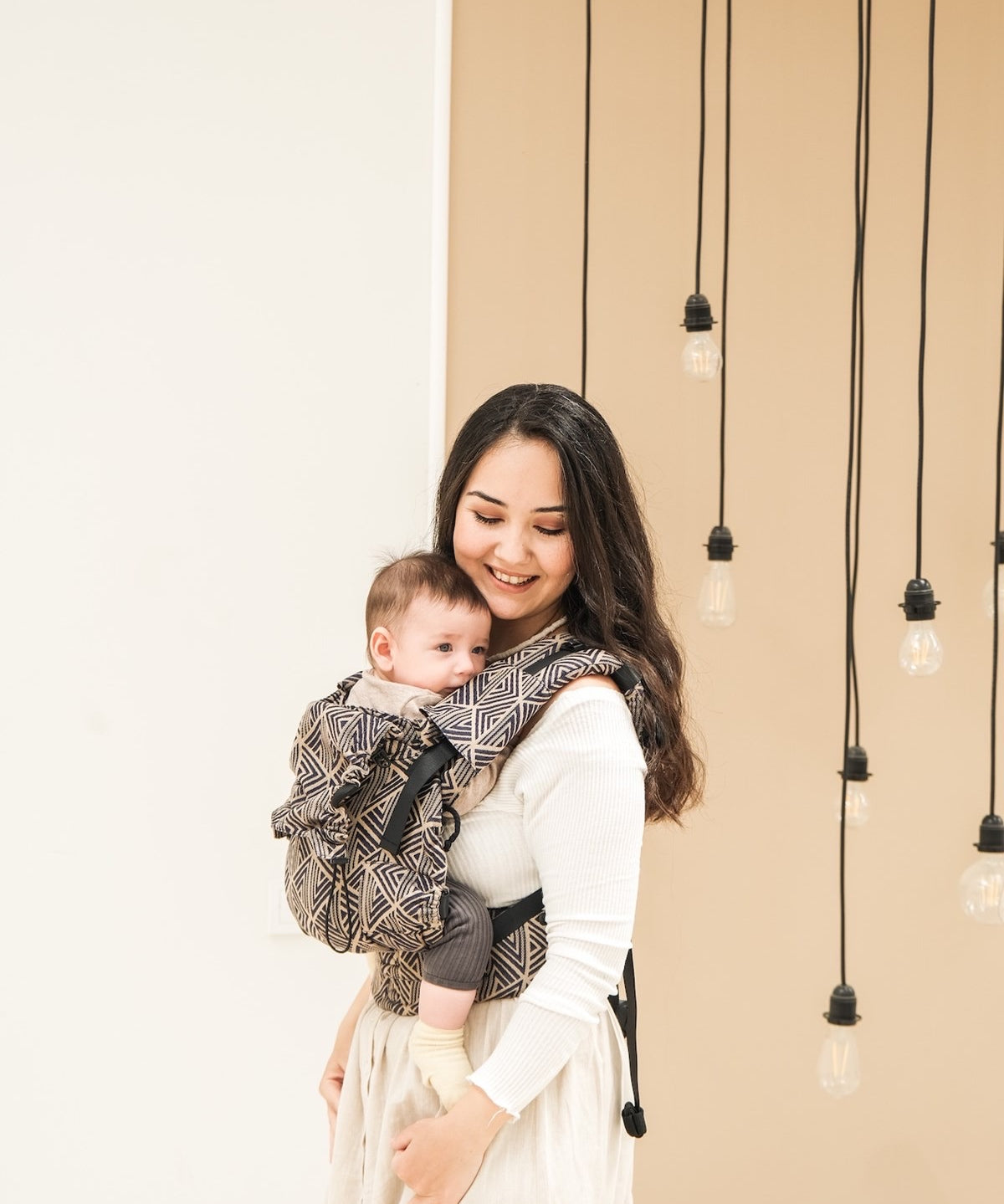 Neko Slings - Switch Baby Carrier - Elfida