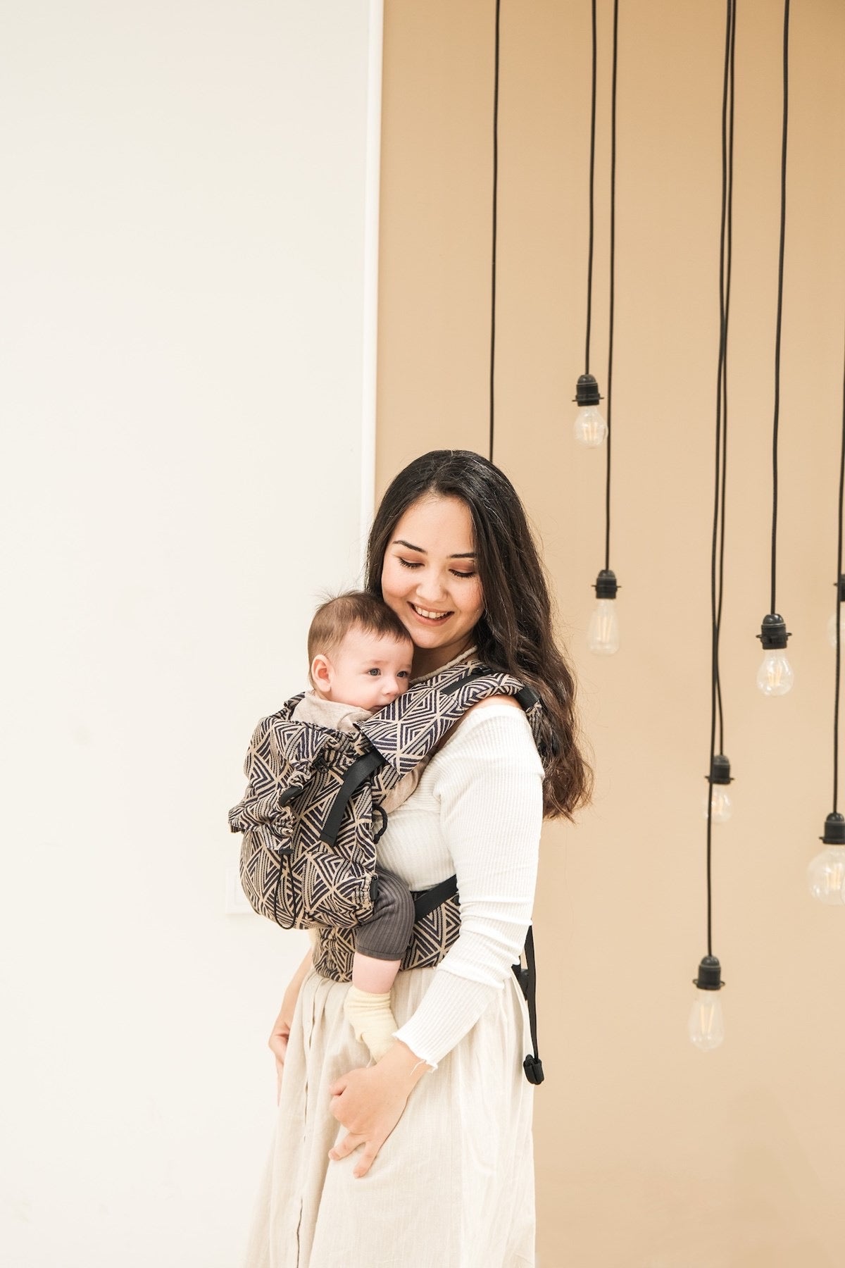 Neko Slings - Switch Baby Carrier - Elfida