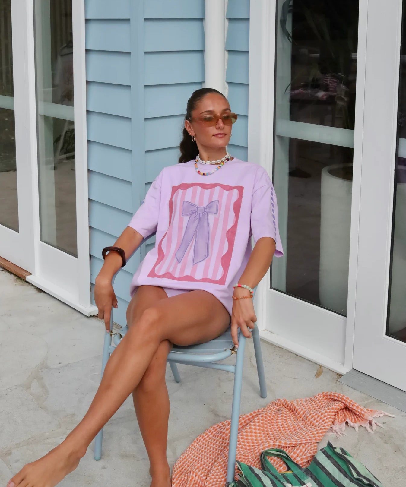 ‘Bow & Hearts’ Oversized Graphic T-Shirt